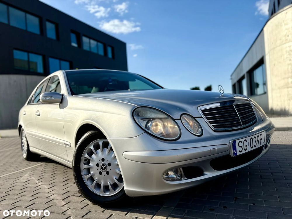 Mercedes-Benz Klasa E 200 CDI Classic DPF - 2