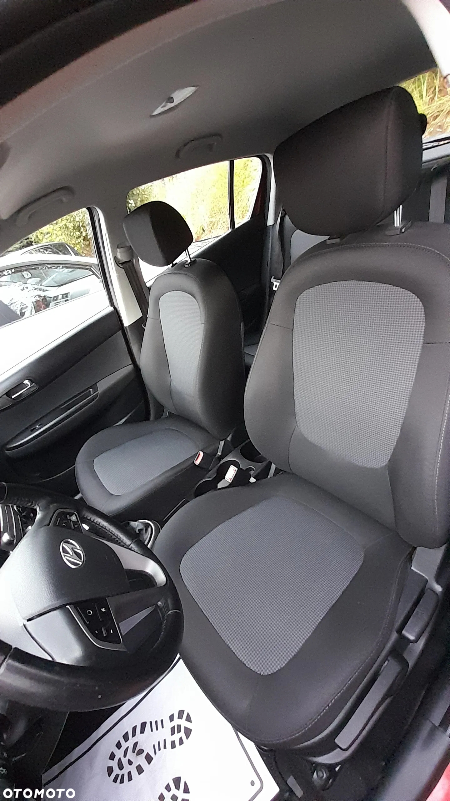 Hyundai i20 - 23