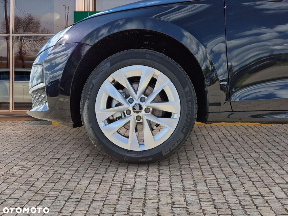 Skoda Octavia 1.5 TSI mHEV Drive Selection DSG - 13