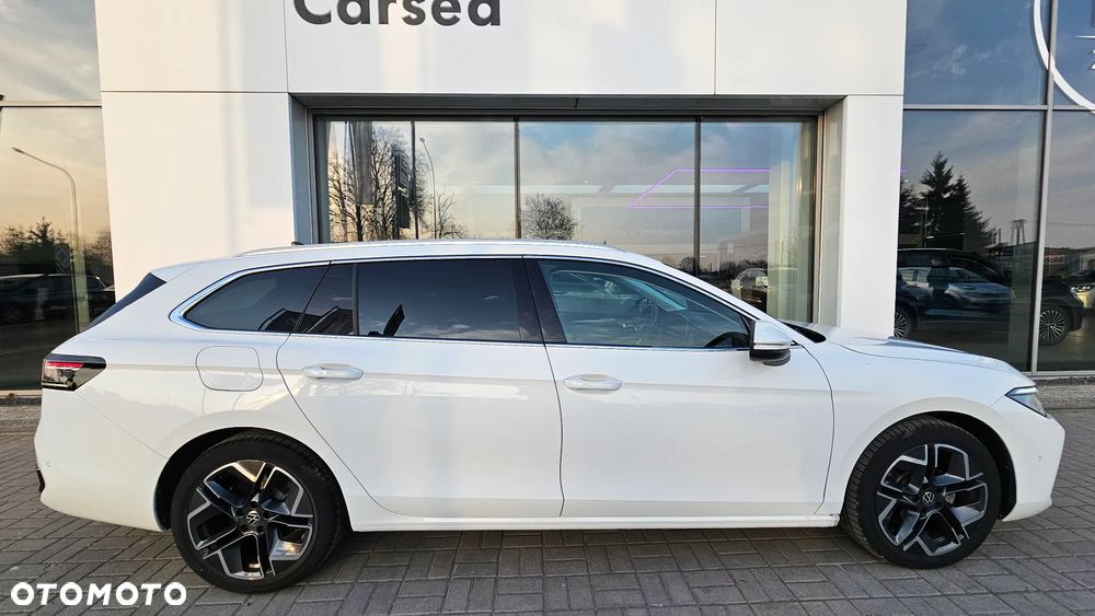 Volkswagen Passat - 8