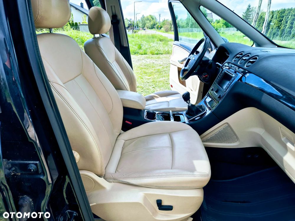 Ford Galaxy 2.0 TDCi Platinium X (Titanium) - 32