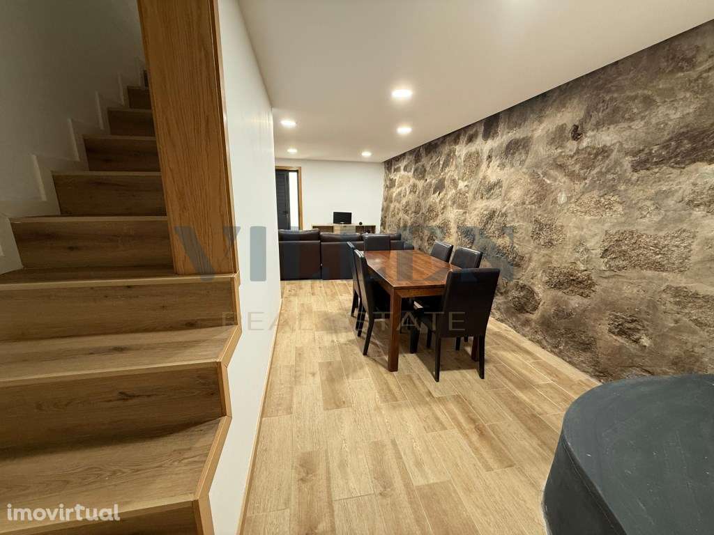 Moradia com 3.000m² de Terreno a 500m da A3 - Espaço, Conforto e Lo... - Grande imagem: 5/42