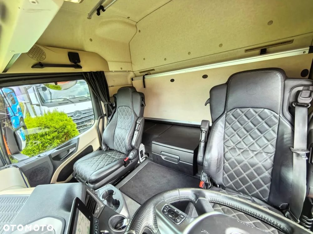 Mercedes-Benz // Actros 1842 LS // SKÓRA // Wentylowany fotel + Masaż // Klima postojowa // - 9