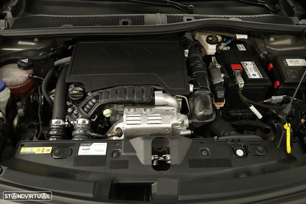 Peugeot 2008 1.2 PureTech Allure - 24