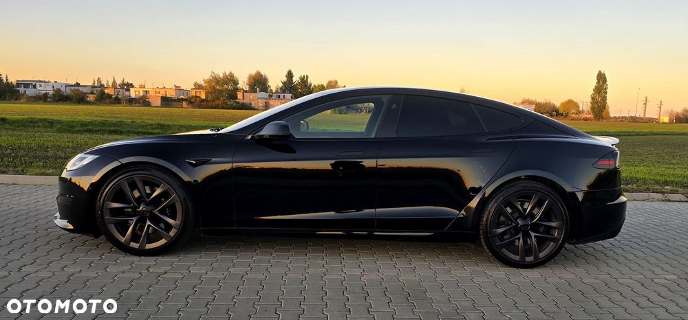 Tesla Model S Plaid - 2