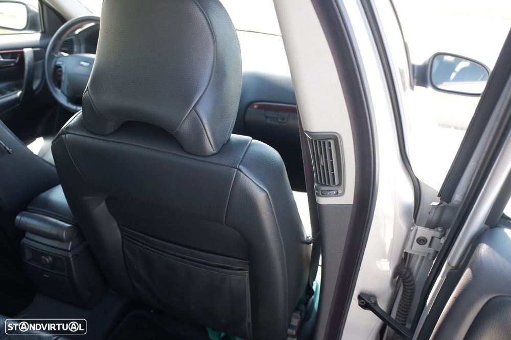 Volvo V70 2.0 T - 10