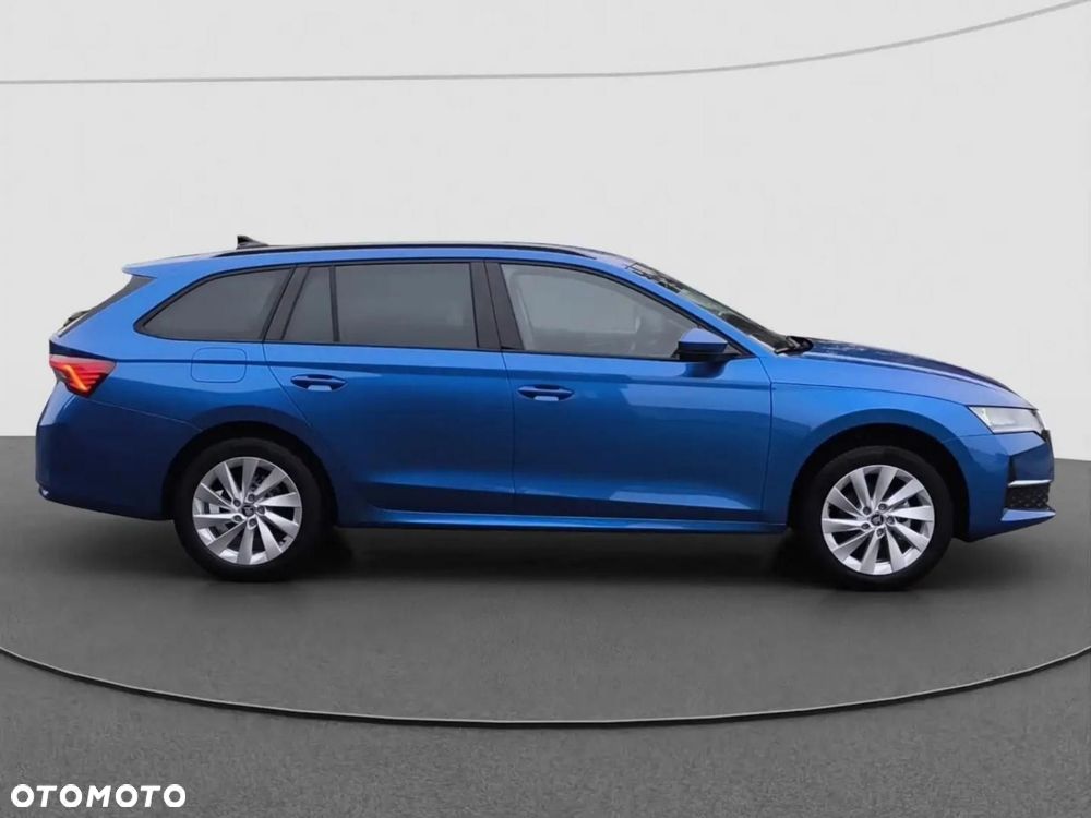 Skoda Octavia - 8