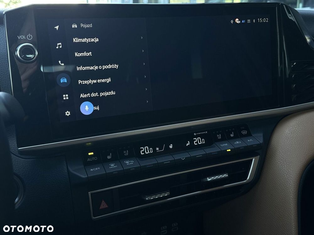 Toyota Camry - 24