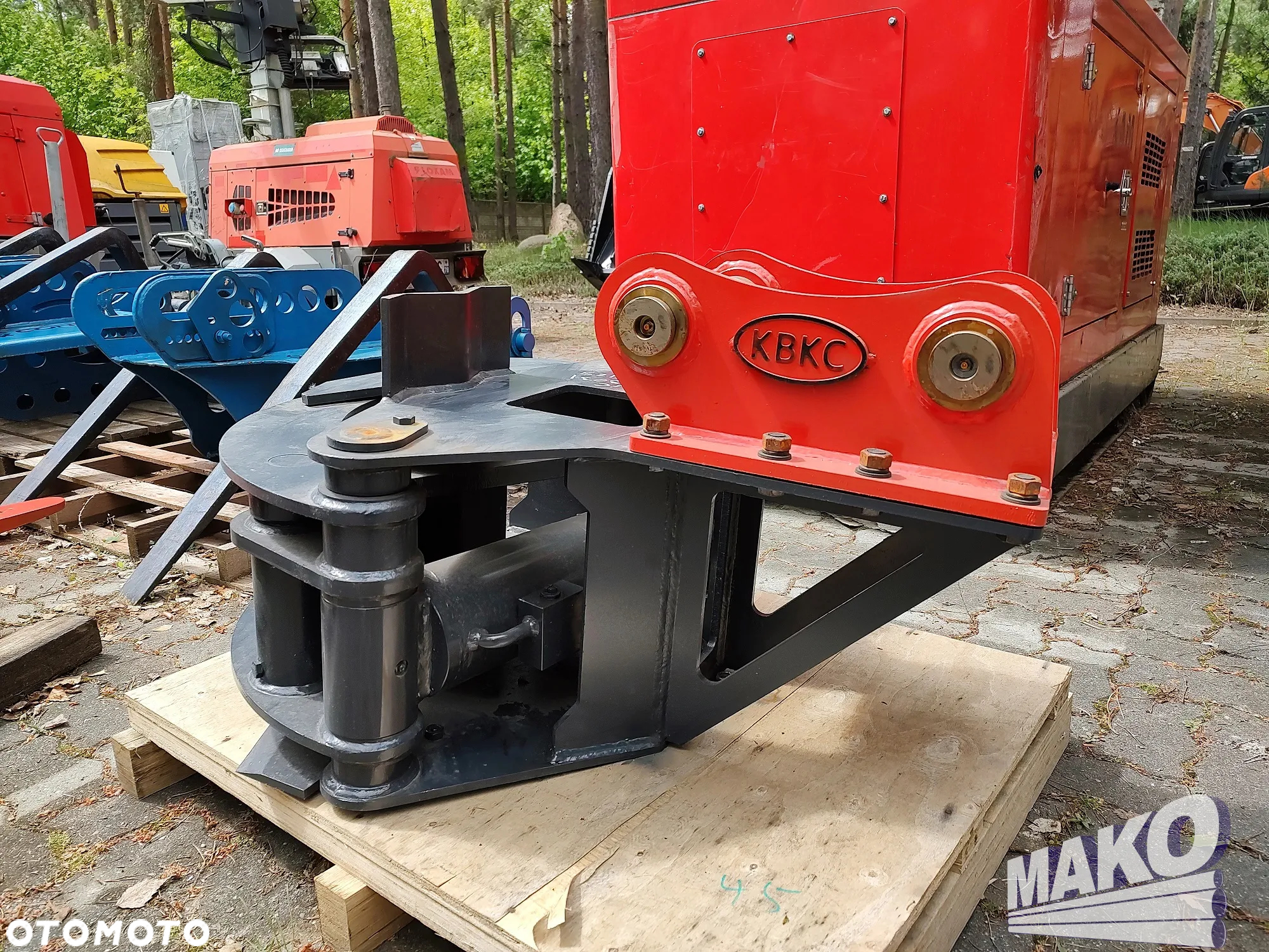 Głowica ścinkowa do drewna hydrauliczna do koparki KBKC TS-50 NOWA - 2
