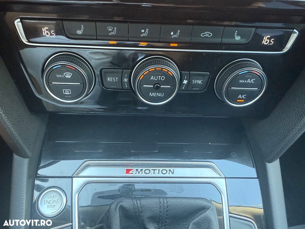 Volkswagen Passat Variant 2.0 TDI DSG 4Motion Highline - 21
