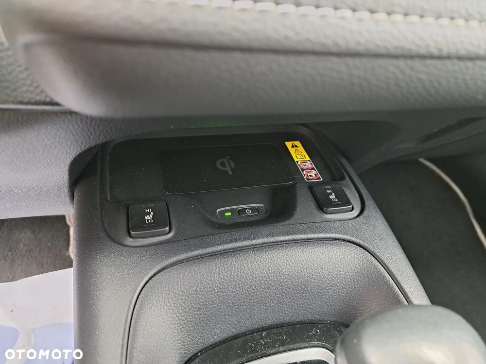 Toyota Corolla 1.8 Hybrid Comfort - 13