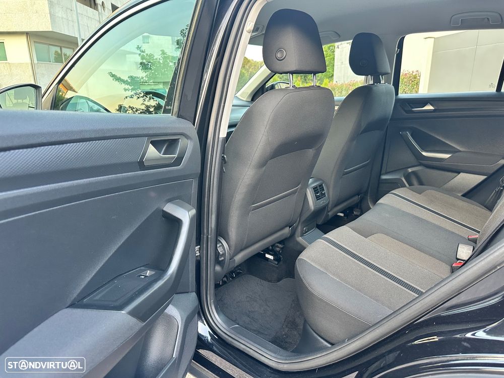 VW T-Roc 1.5 TSI Sport DSG - 25