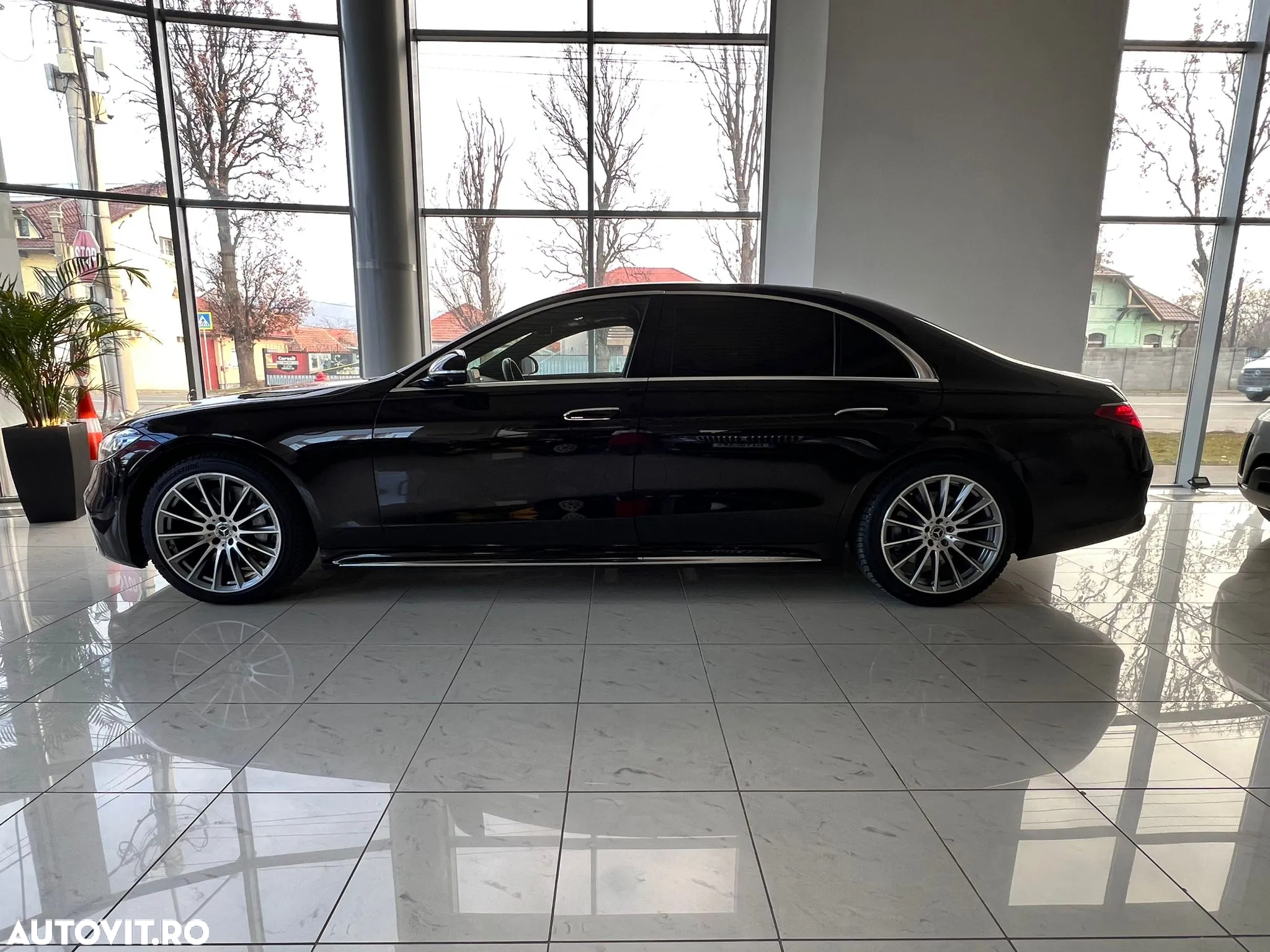 Mercedes-Benz S 580 4MATIC MHEV Long Aut. - 4