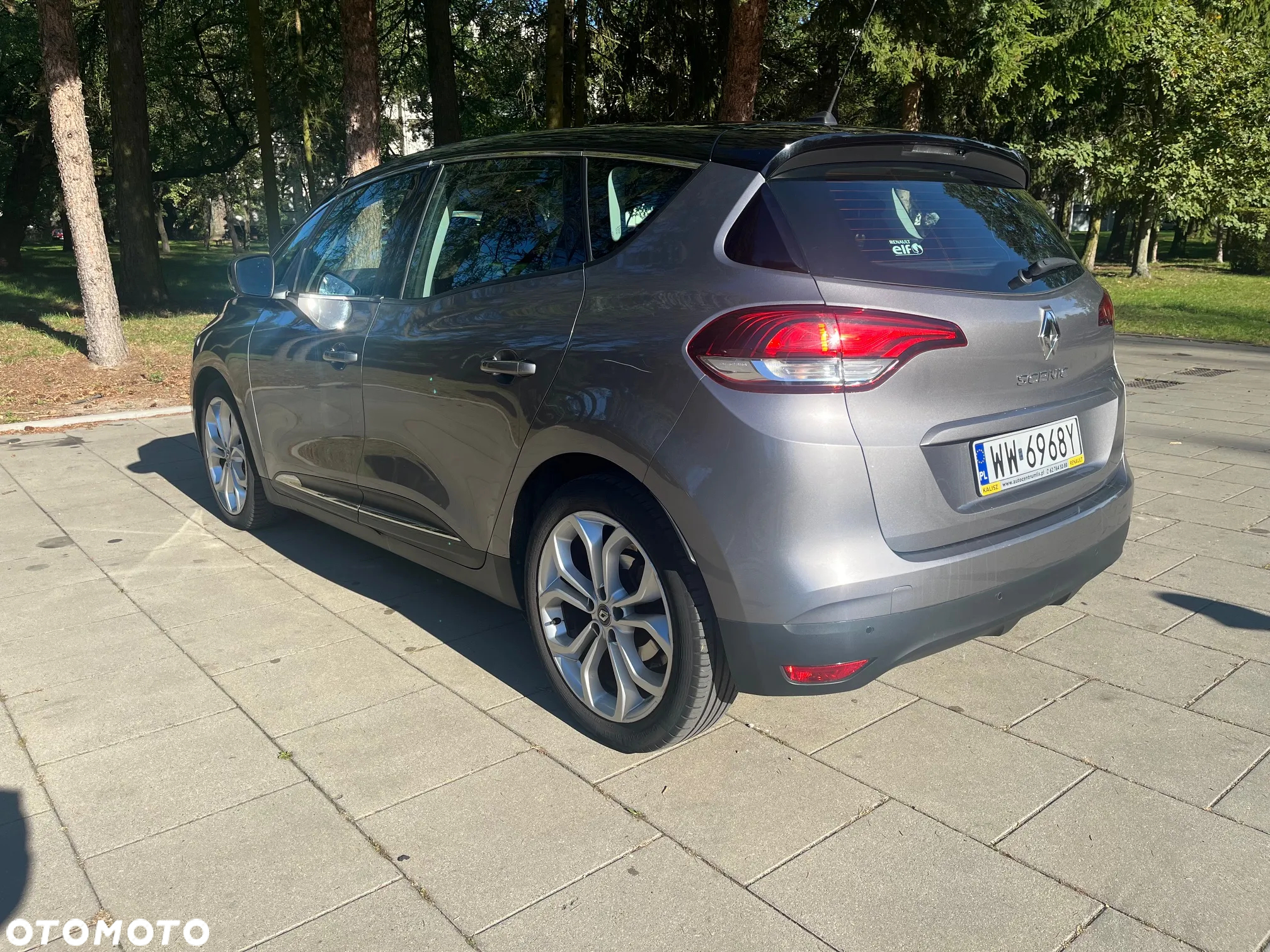 Renault Scenic - 2