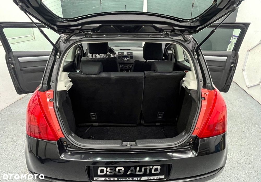 Suzuki Swift - 33