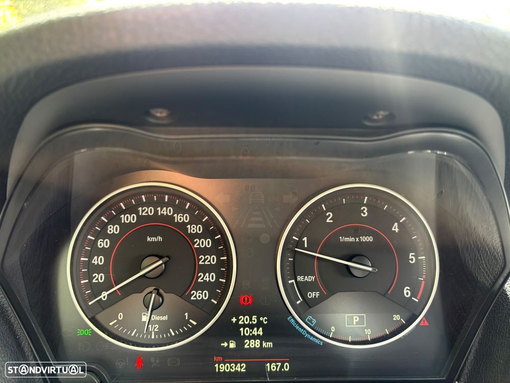 BMW 120 dA Line Sport - 16