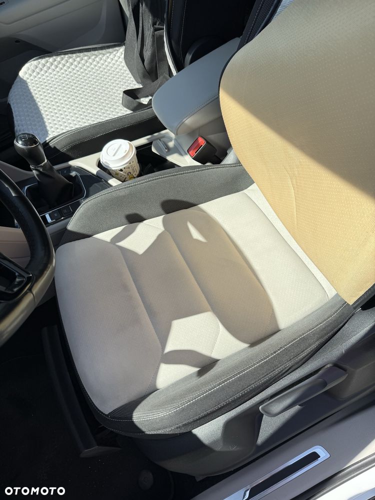 Volkswagen Tiguan - 5