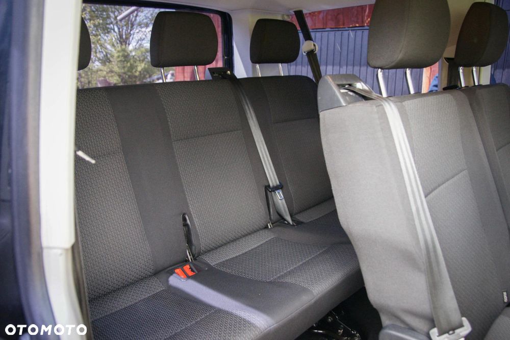 Volkswagen Transporter - 17