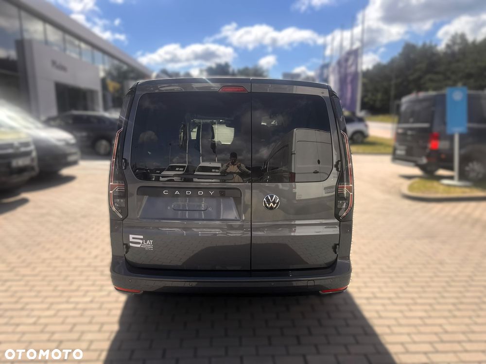 Volkswagen Caddy Maxi 2.0 TDI DSG - 8