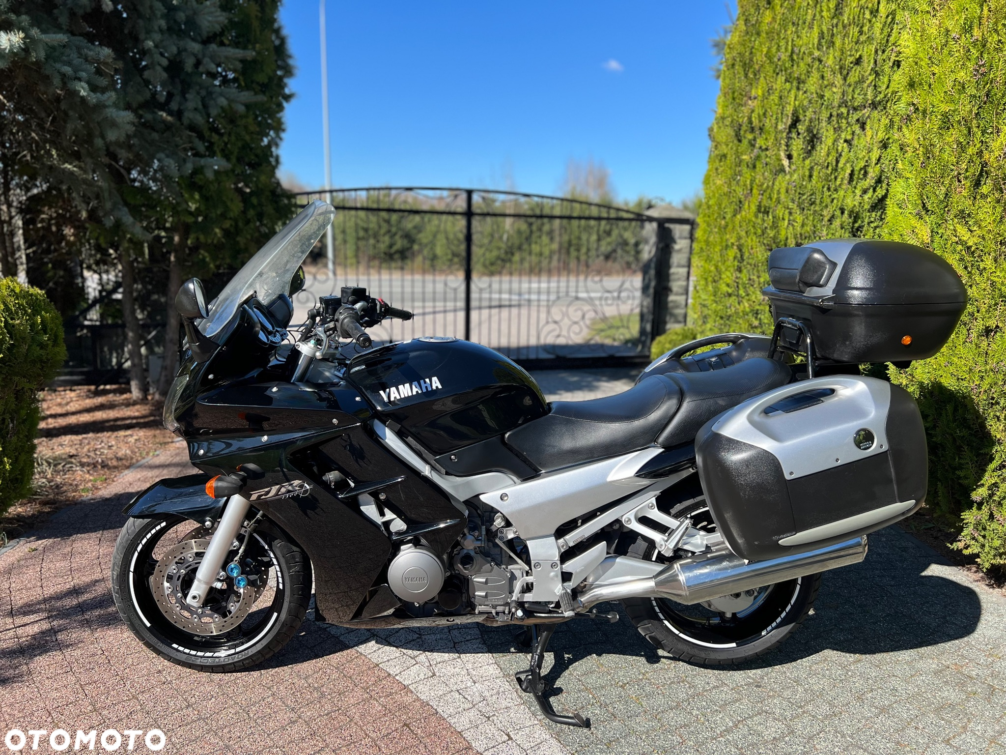 Yamaha FJR - 25