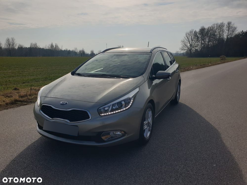Kia Ceed Cee'd 1.6 GDI Business Line - 2