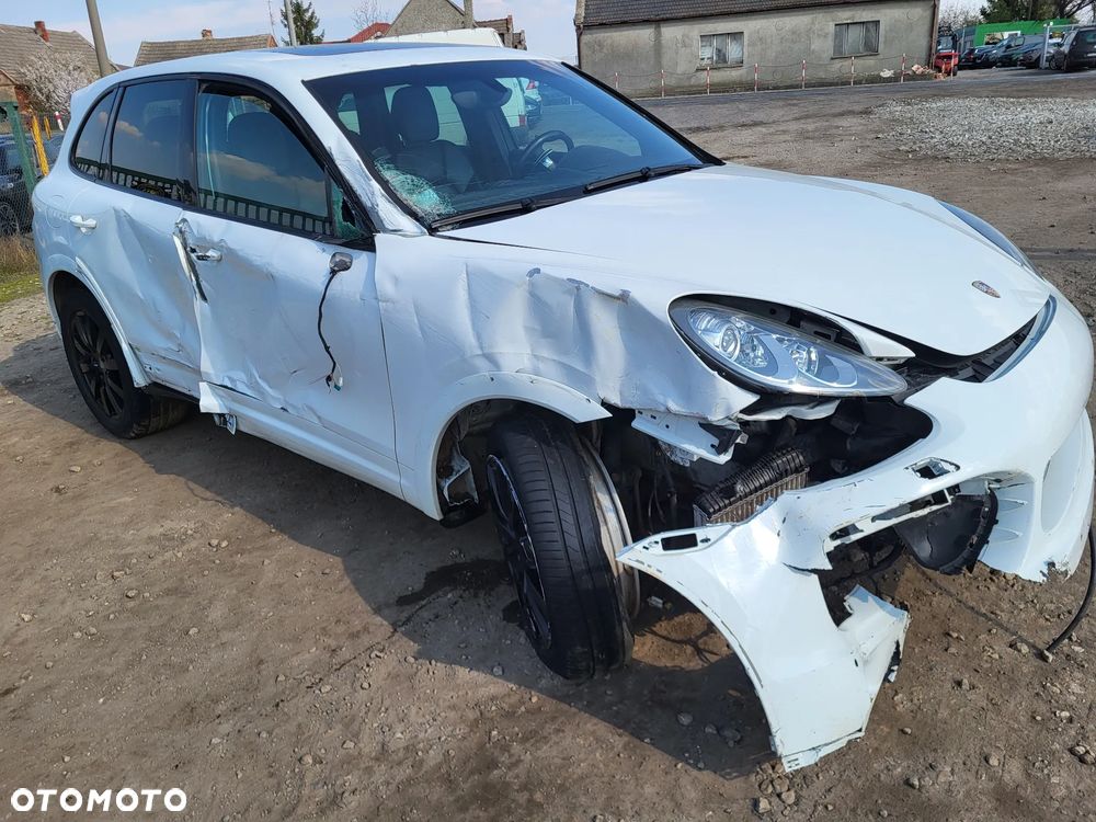 Porsche Cayenne Platinum Edition - 22