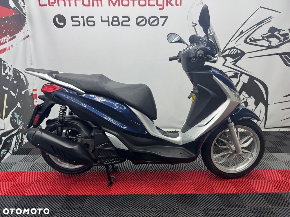 Piaggio Medley - 1