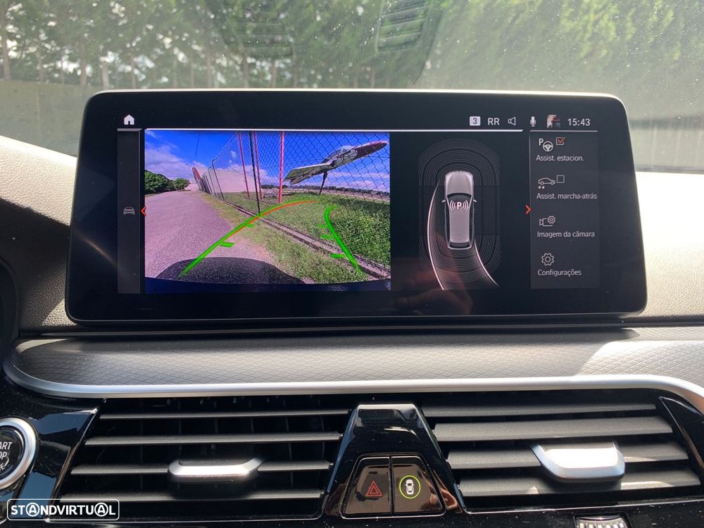 BMW 530 e Pack Desportivo M Pro - 28