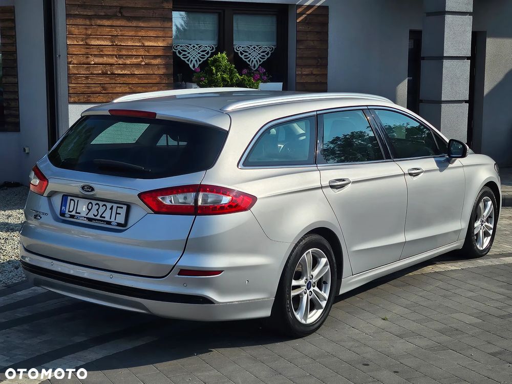 Ford Mondeo 2.0 EcoBlue Titanium - 13