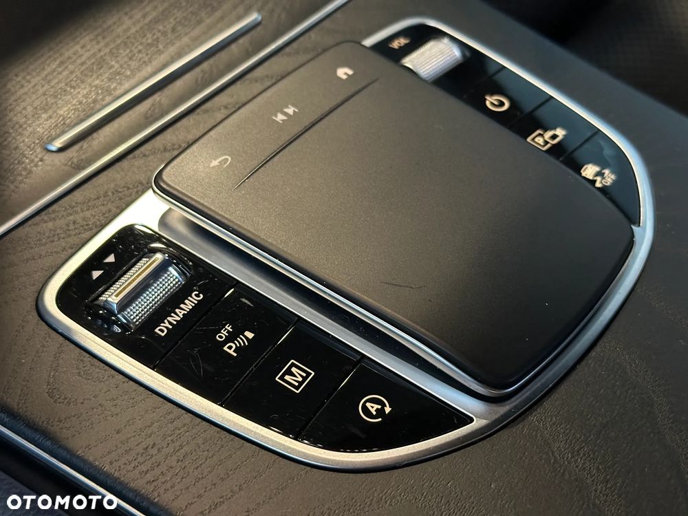 Mercedes-Benz GLC 220 d 4-Matic - 20