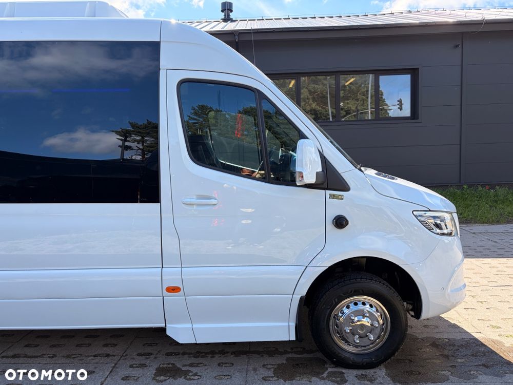 Mercedes-Benz Sprinter 519 - 10