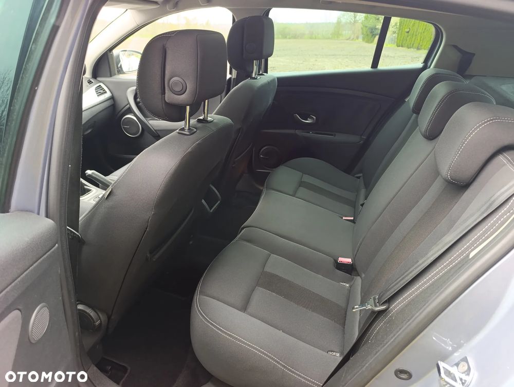 Renault Megane - 11