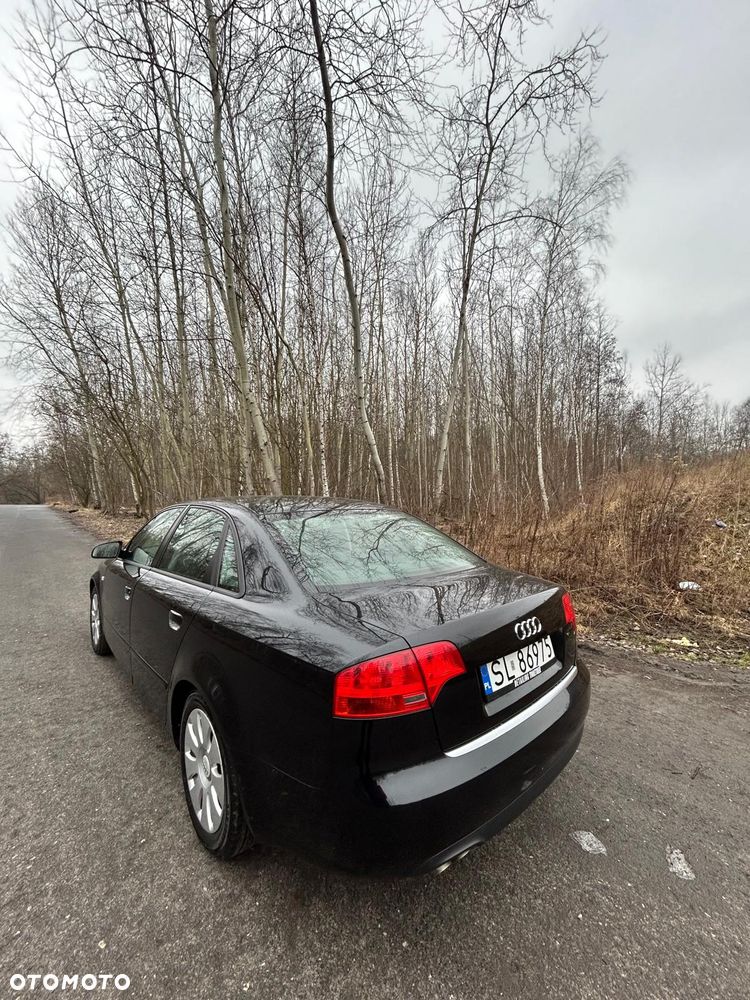 Audi A4 Limousine 2.0 TDI DPF - 5