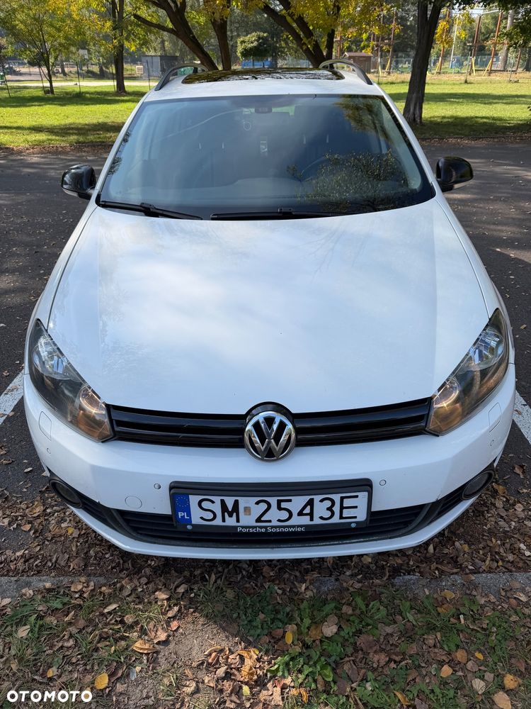 Volkswagen Golf - 1
