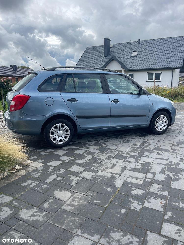Skoda Fabia - 8