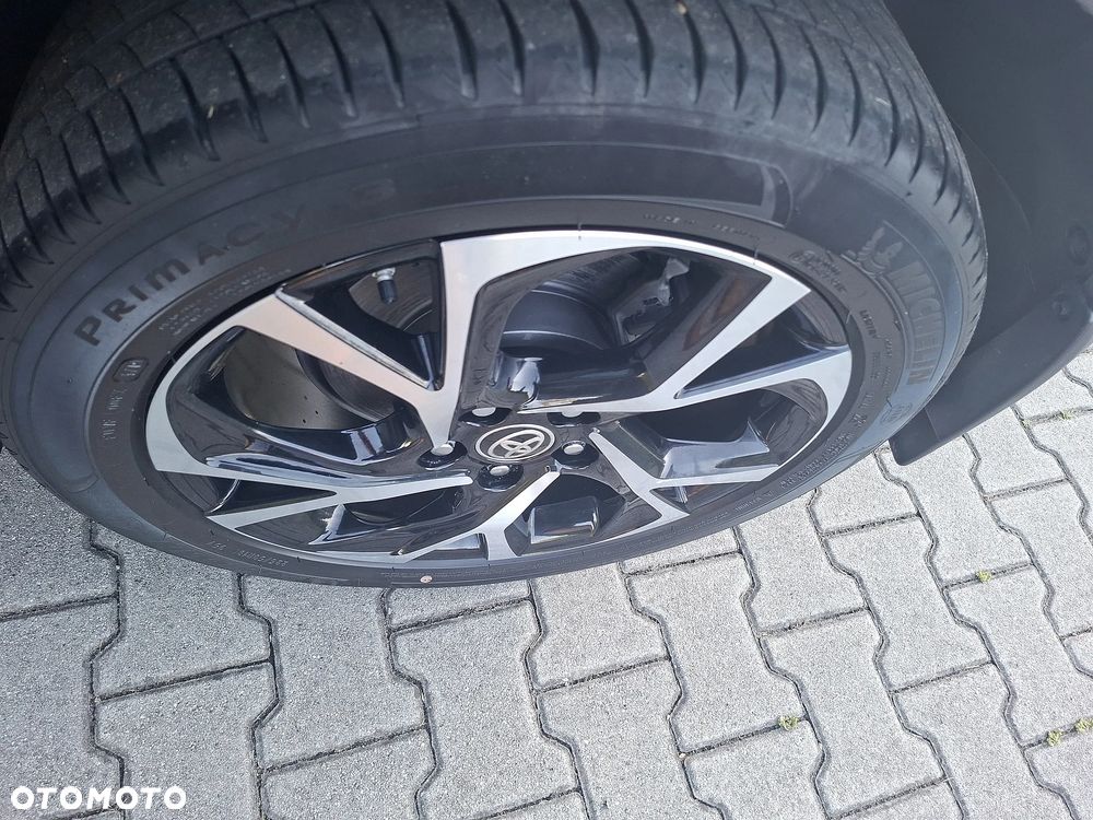 Toyota C-HR - 34