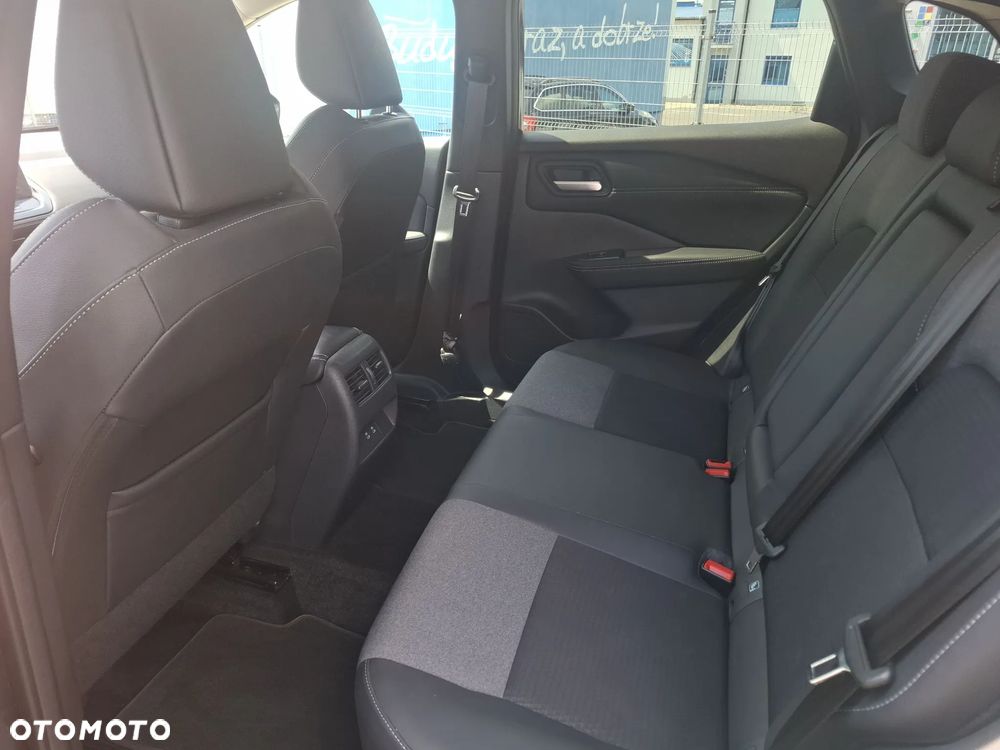 Nissan Qashqai 1.3 DIG-T MHEV N-Connecta Xtronic - 13