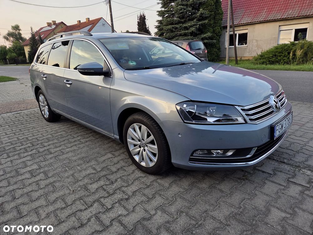 Volkswagen Passat - 2