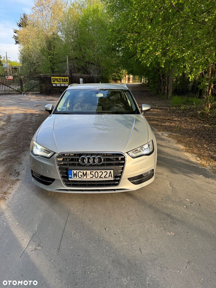 Audi A3 Sportback - 2