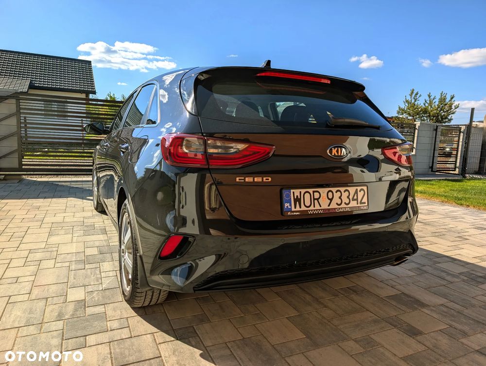 Kia Ceed 1.4 L Business Line - 2