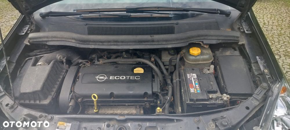 Opel Zafira 1.8 Enjoy EasyTronic - 8