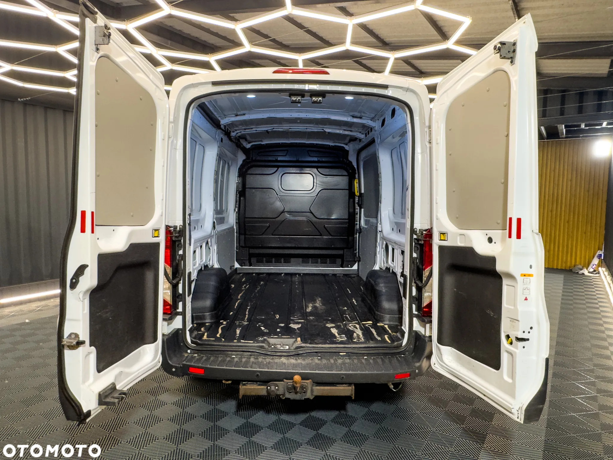 Ford TRANSIT - 8