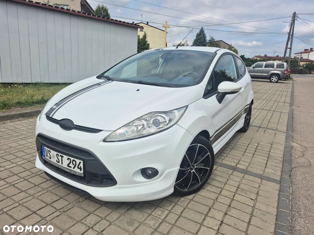 Ford Fiesta 1.4 Sport - 2