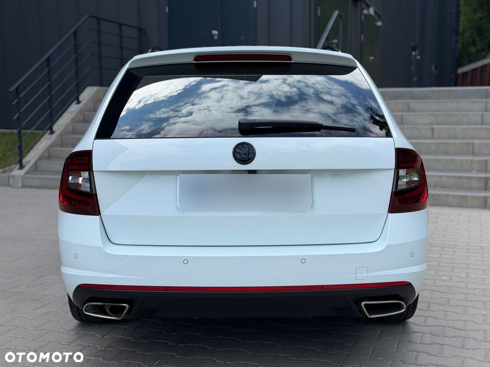 Skoda Octavia 2.0 TDI RS Challenge DSG - 9
