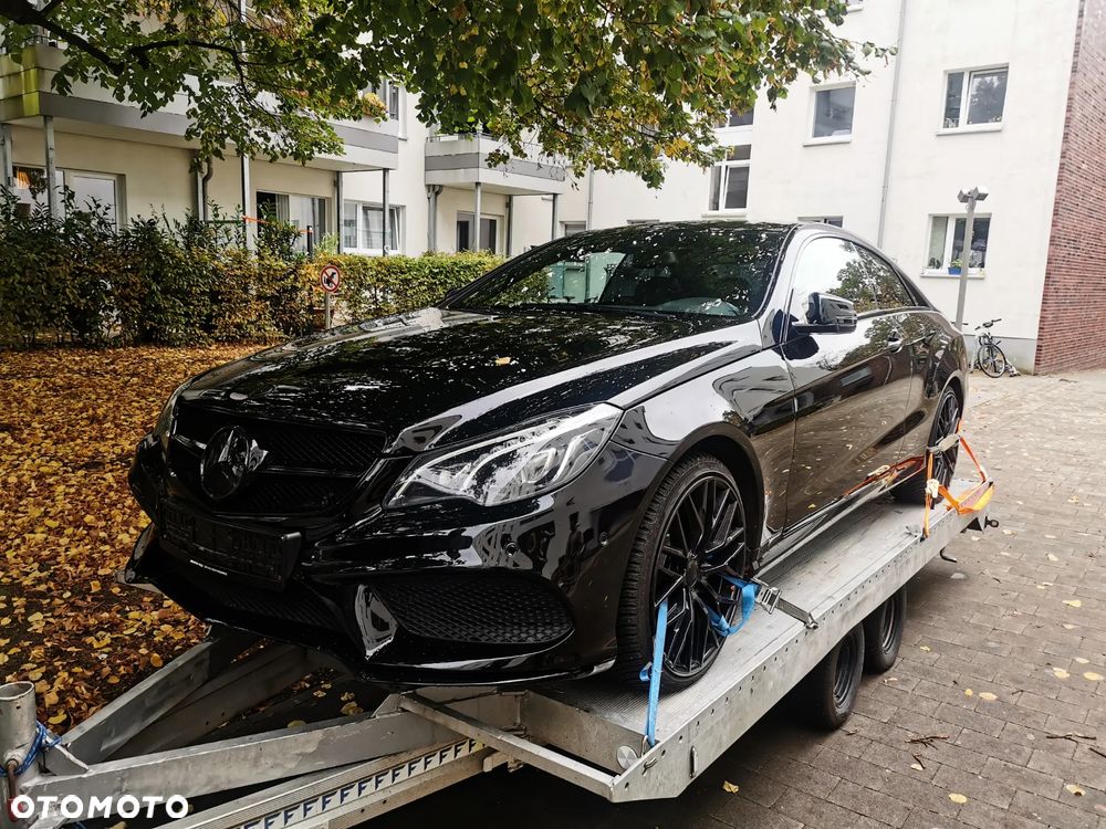 Mercedes-Benz Klasa E 250 7G-TRONIC Sport Edition - 40