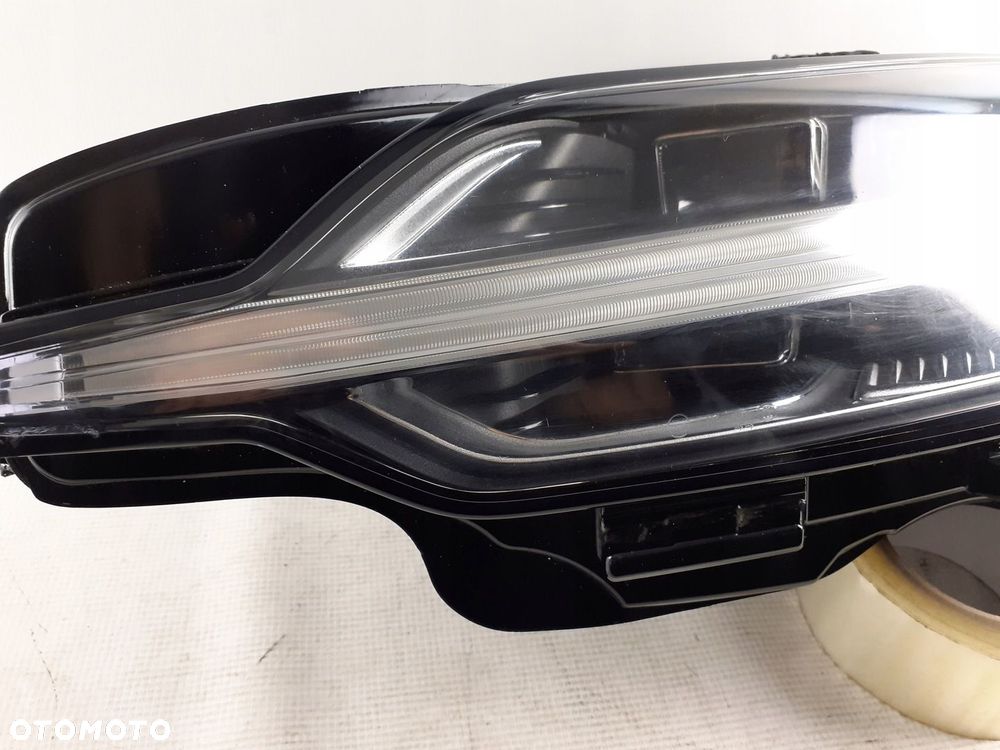 Lampa lewa Full LED VolvoS\V60 CC 18-21r.3223800 - 2