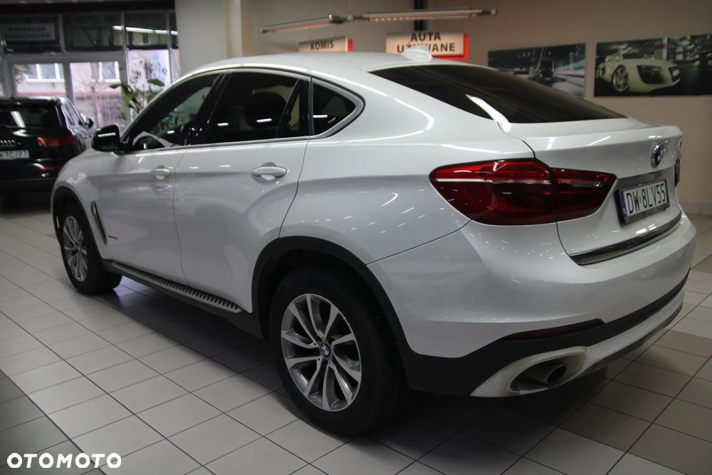 BMW X6 35i xDrive - 6