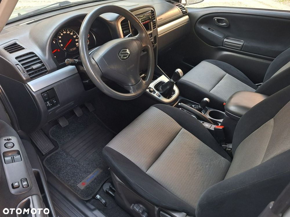 Suzuki Grand Vitara - 5