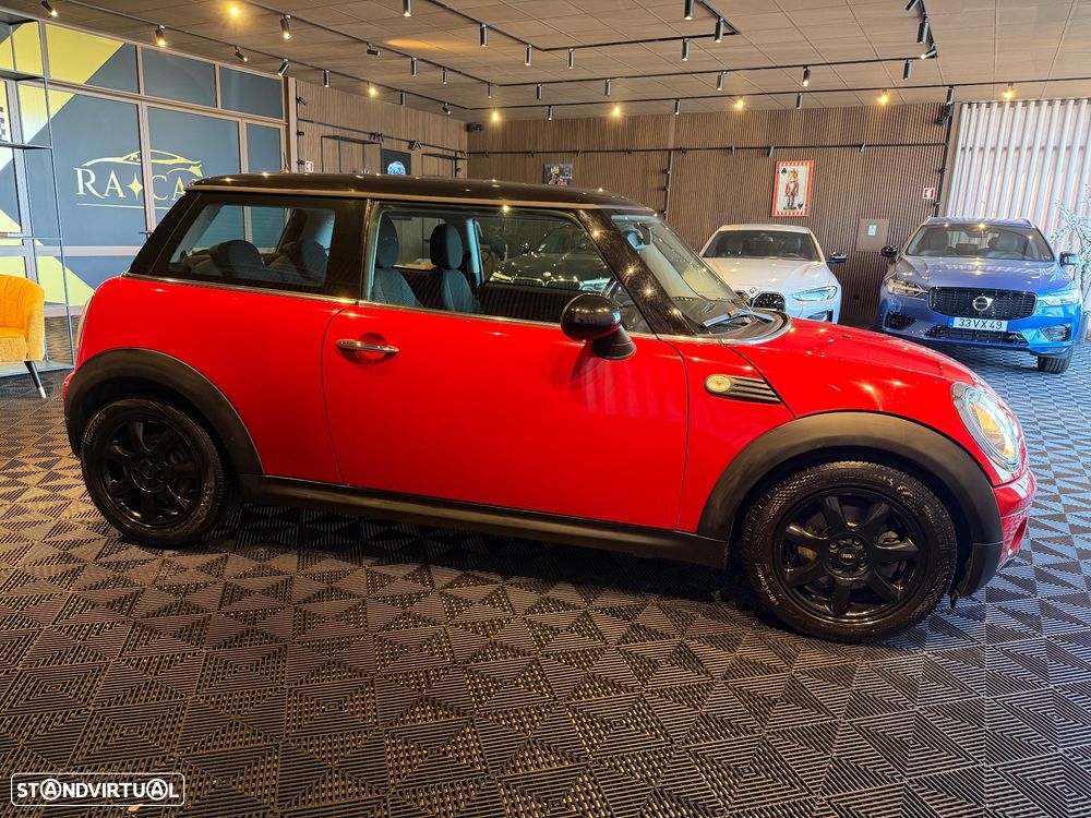 MINI 3 Portas Cooper D - 7