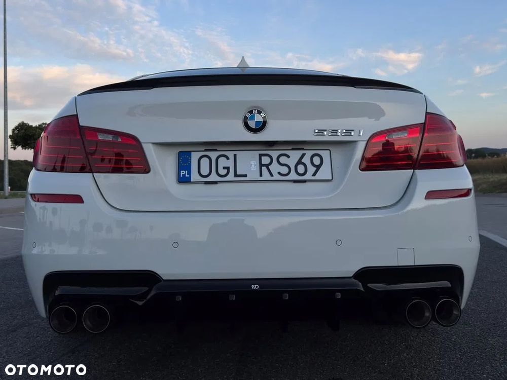 BMW Seria 5 535i Sport-Aut Modern Line - 9